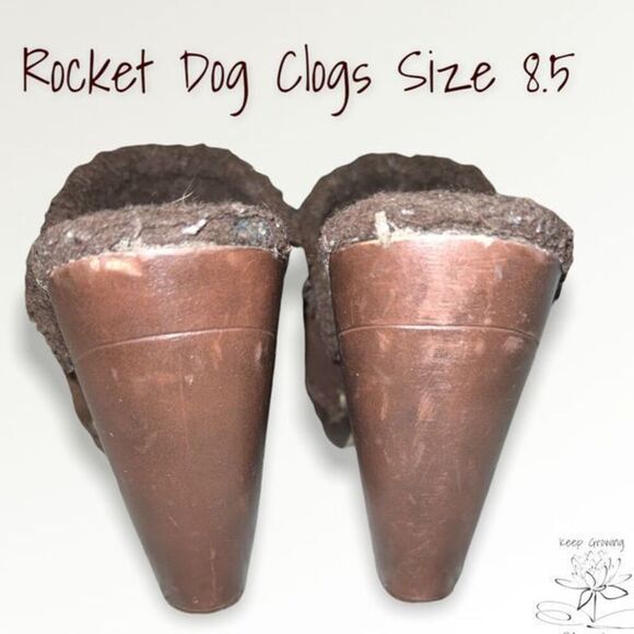 Rocket Dog Studded Clogs - Size 8.5 - Fun and Unique! - Picture 5 of 11